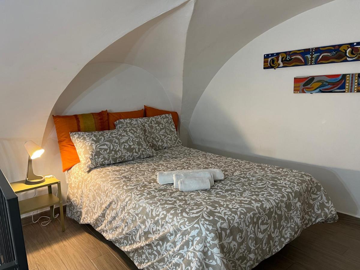 Apartament Due Passi Dal Centro Katania Zewnętrze zdjęcie